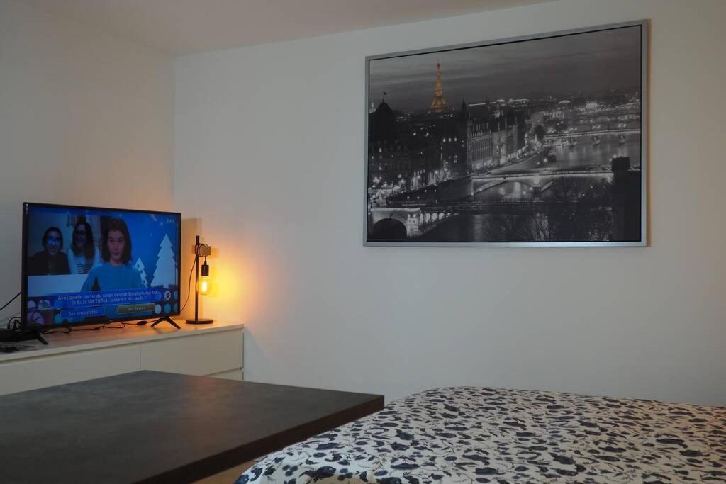 Le Faubourg-Raines - Chaleureux Studio A 5Mn De La Gare 第戎 外观 照片